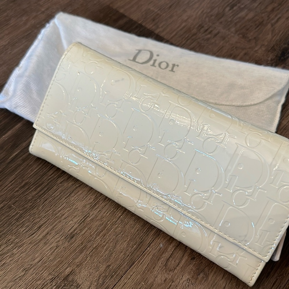 White leather Christian Dior wallet wristlet